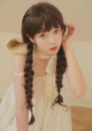 一个人看视频